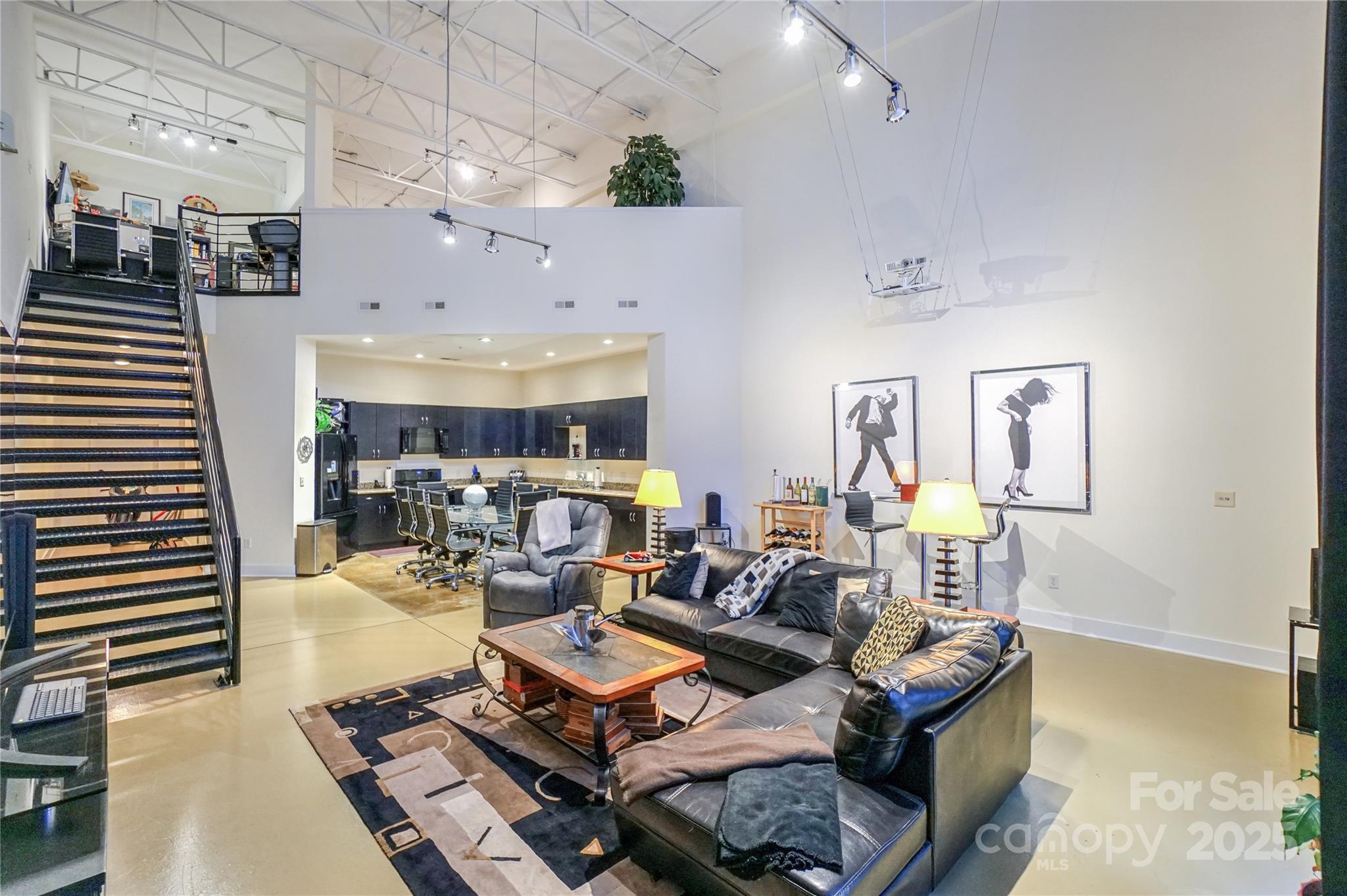 Skybox - Residential