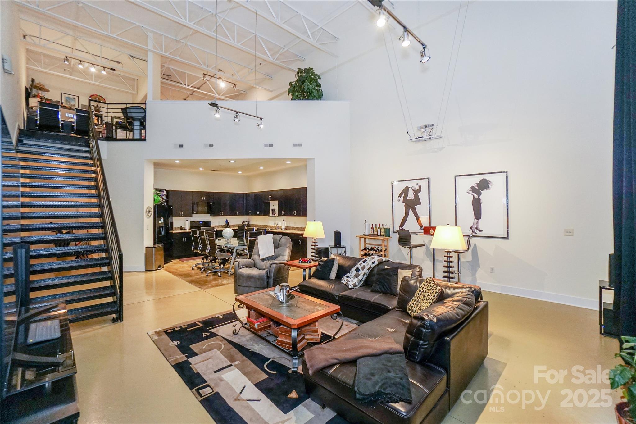 Skybox - Residential