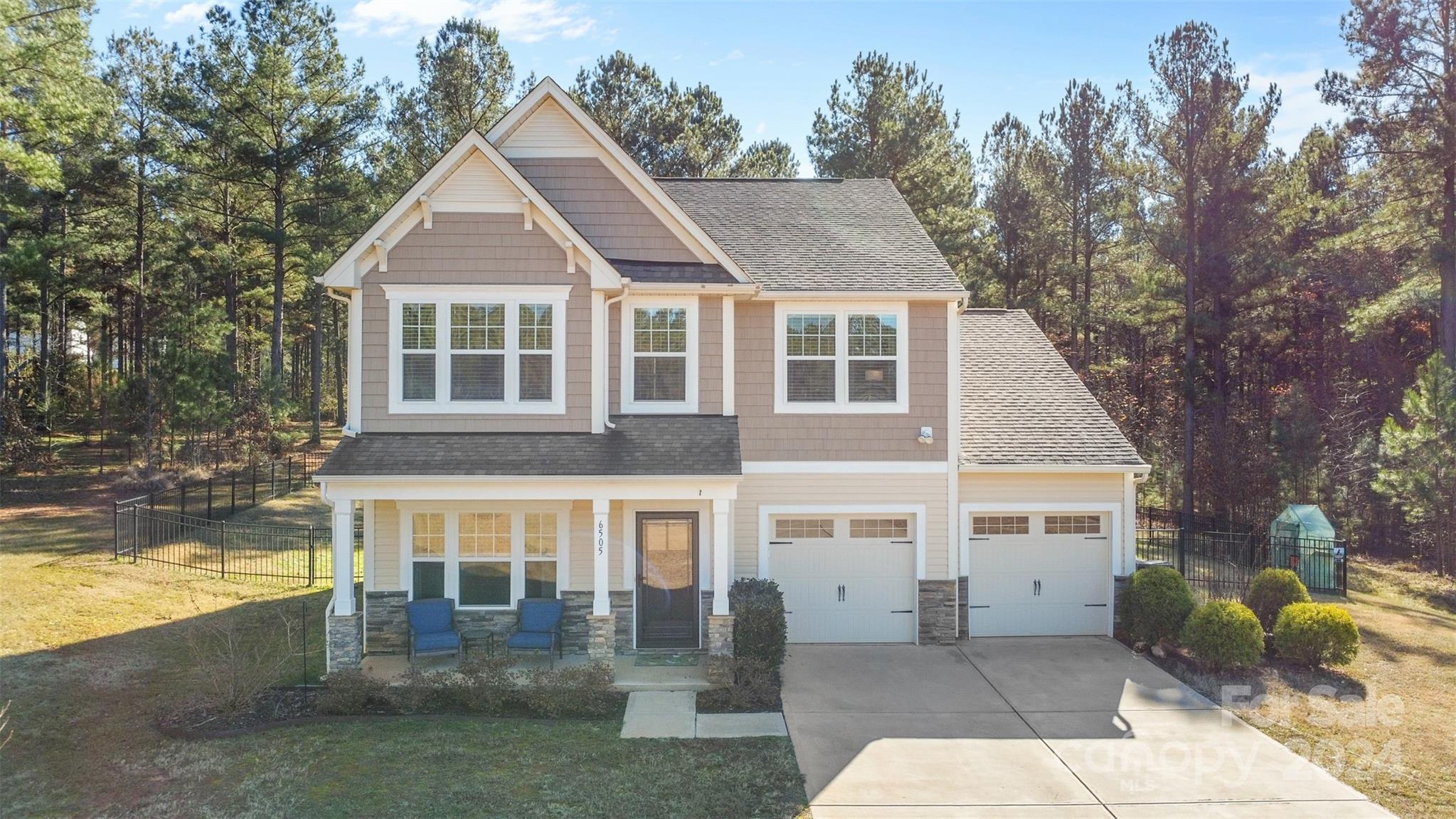 Conservancy at Waxhaw Creek - Residential