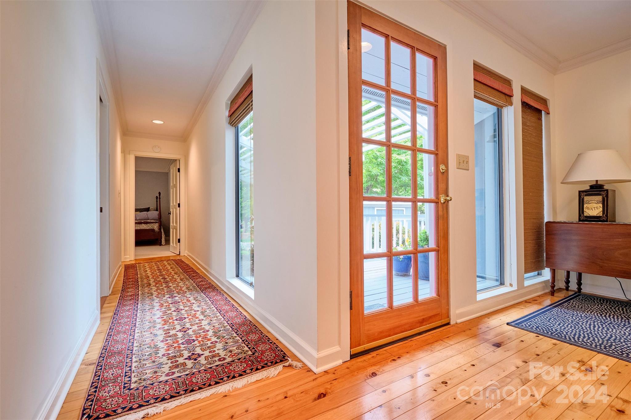 RIVER HILLS - Residential