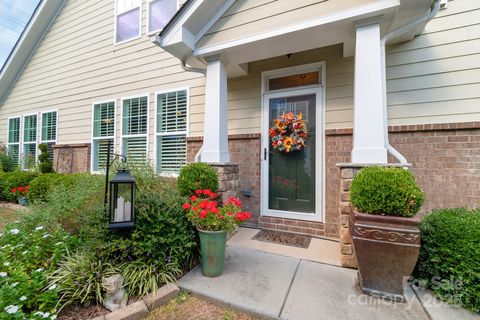 3720 Highland Castle Way Charlotte NC 28270