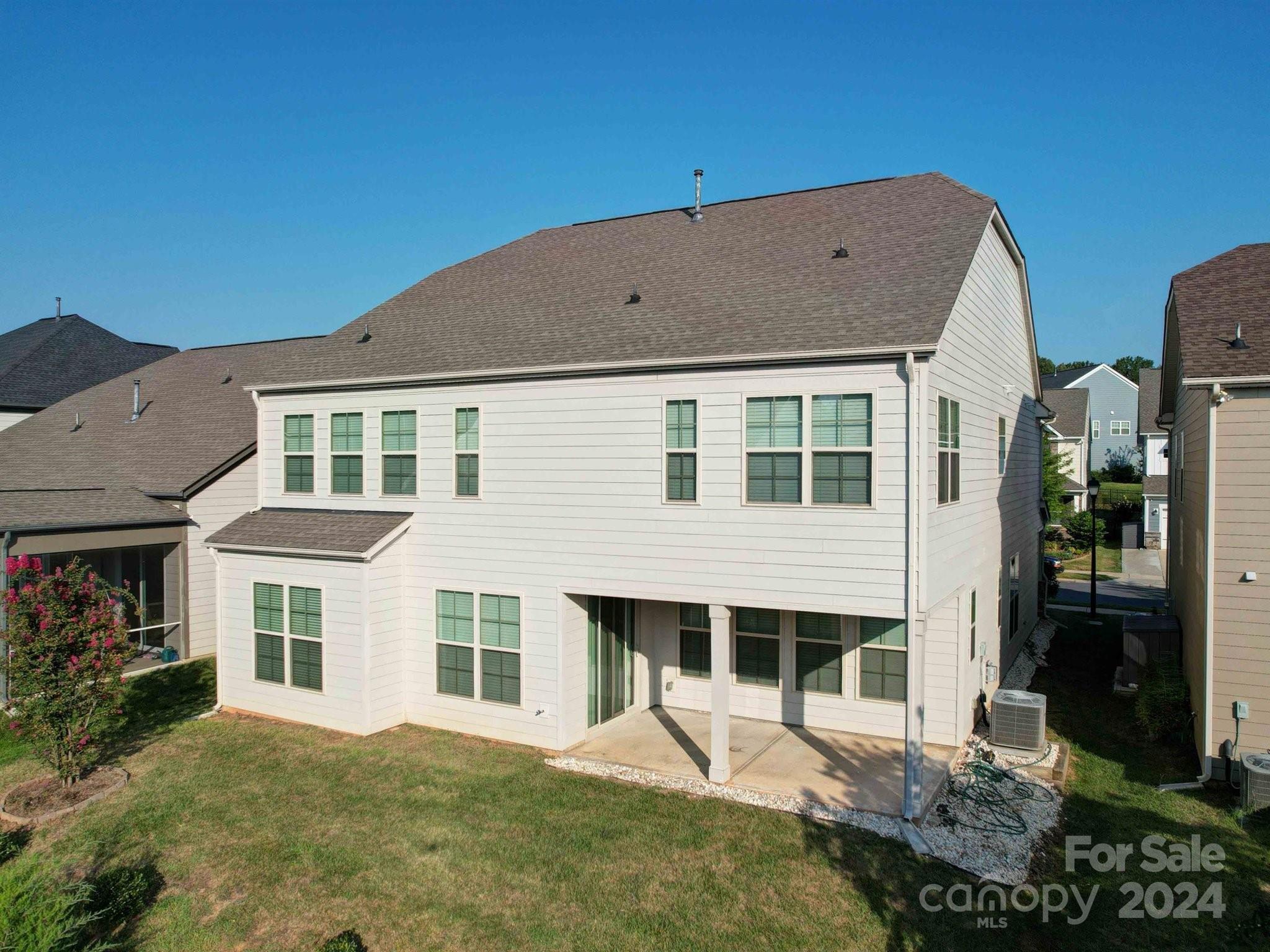 Oakland Pointe - Residential