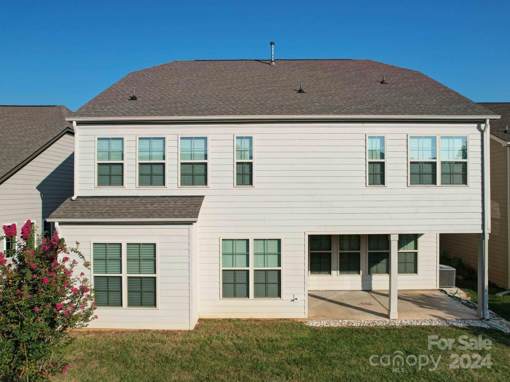 Oakland Pointe - Residential