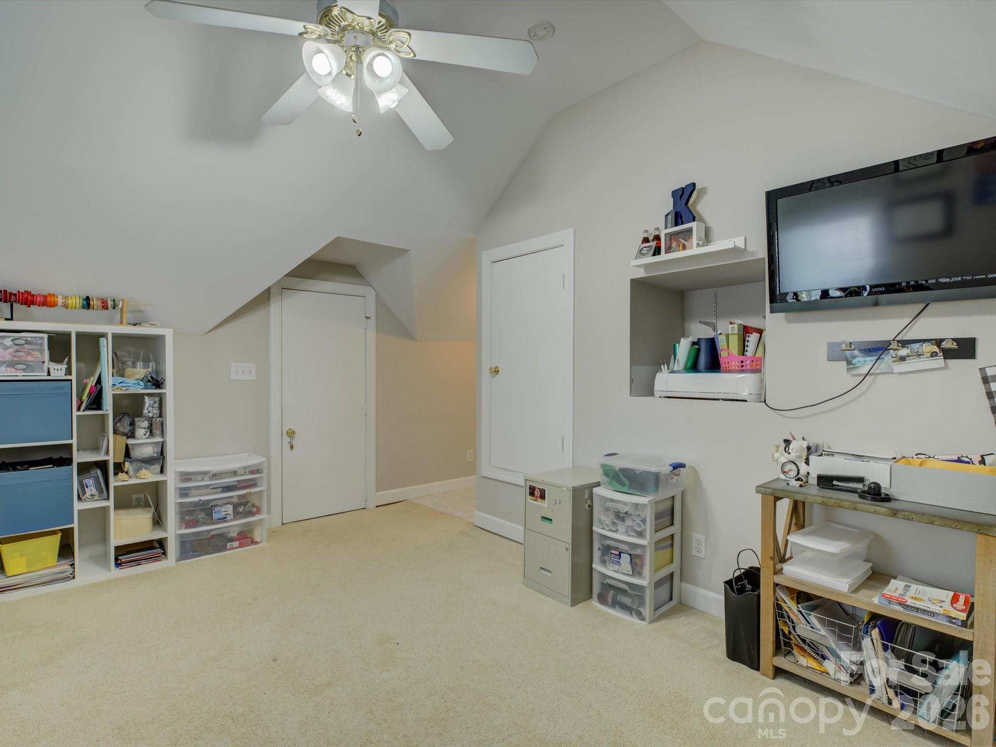 Miller Pond - Residential