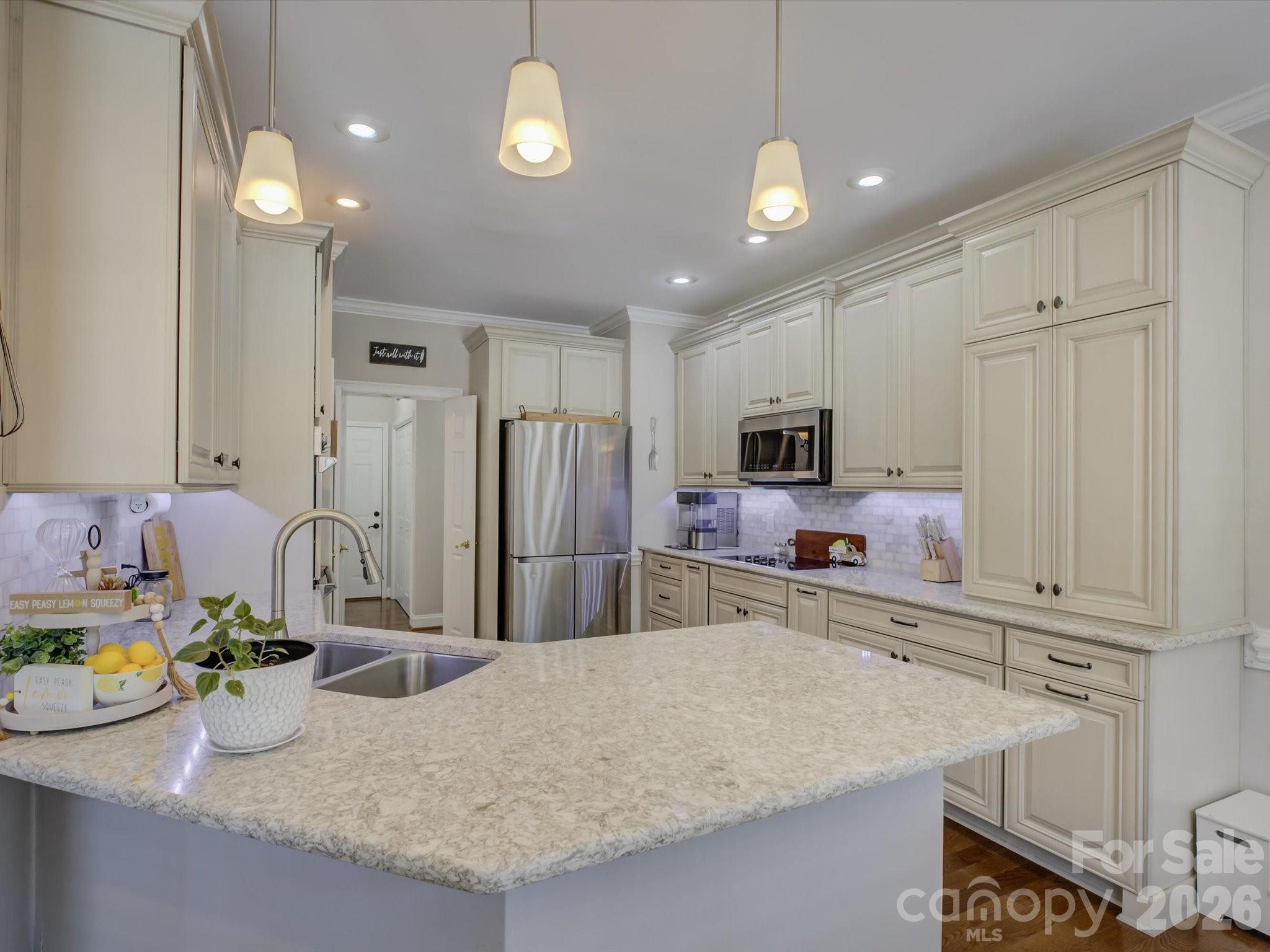 Miller Pond - Residential