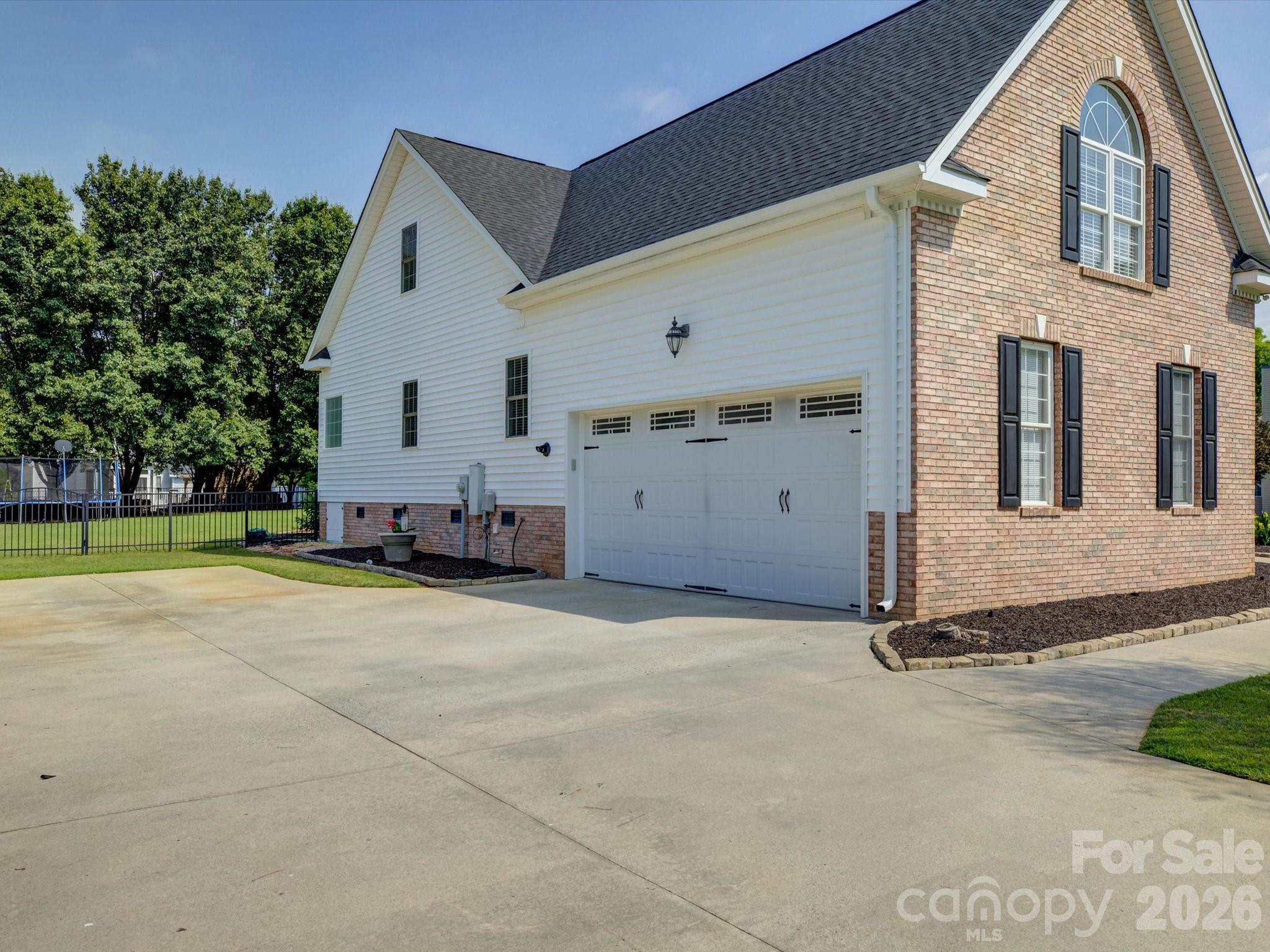 Miller Pond - Residential