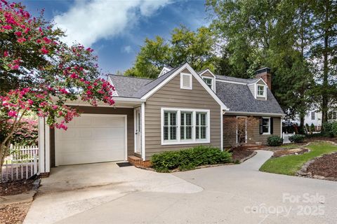 757 Concord Road Davidson NC 28036