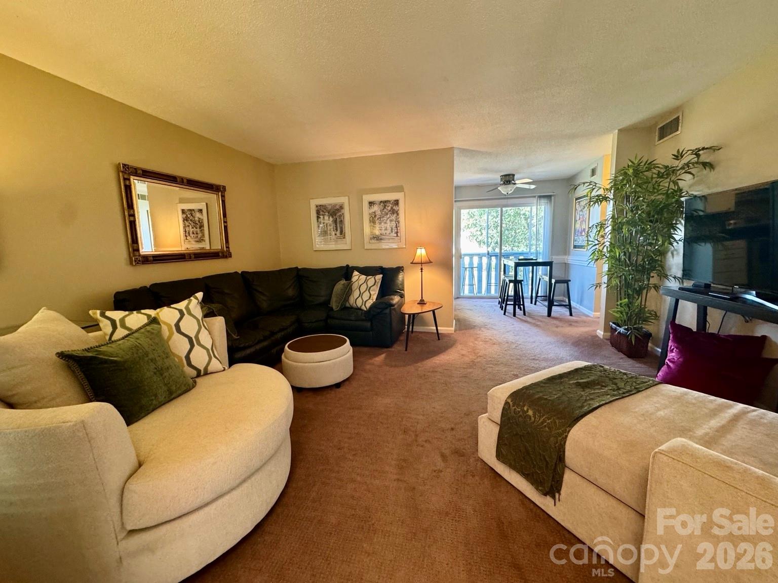 1905 Meadowlark Lane 32