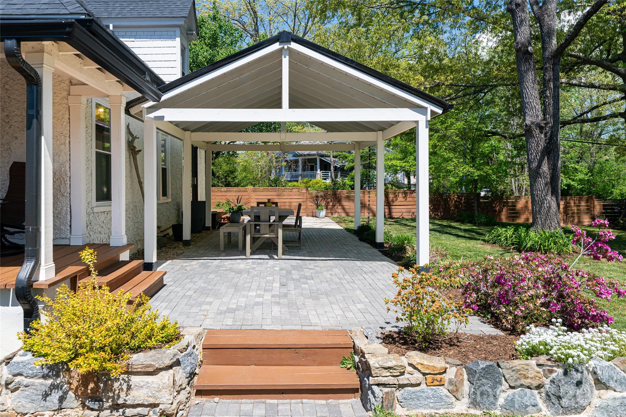 19 Neely Road
