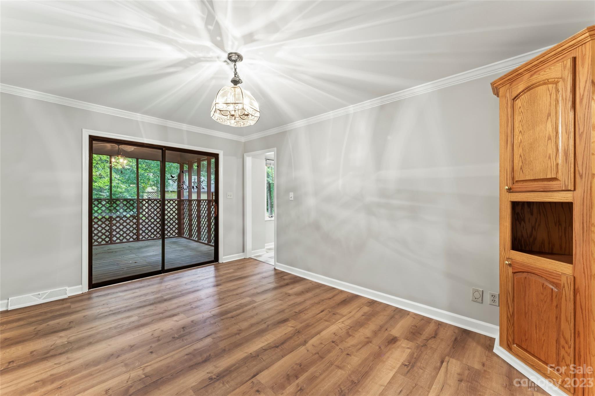 Geneva Estates - Residential