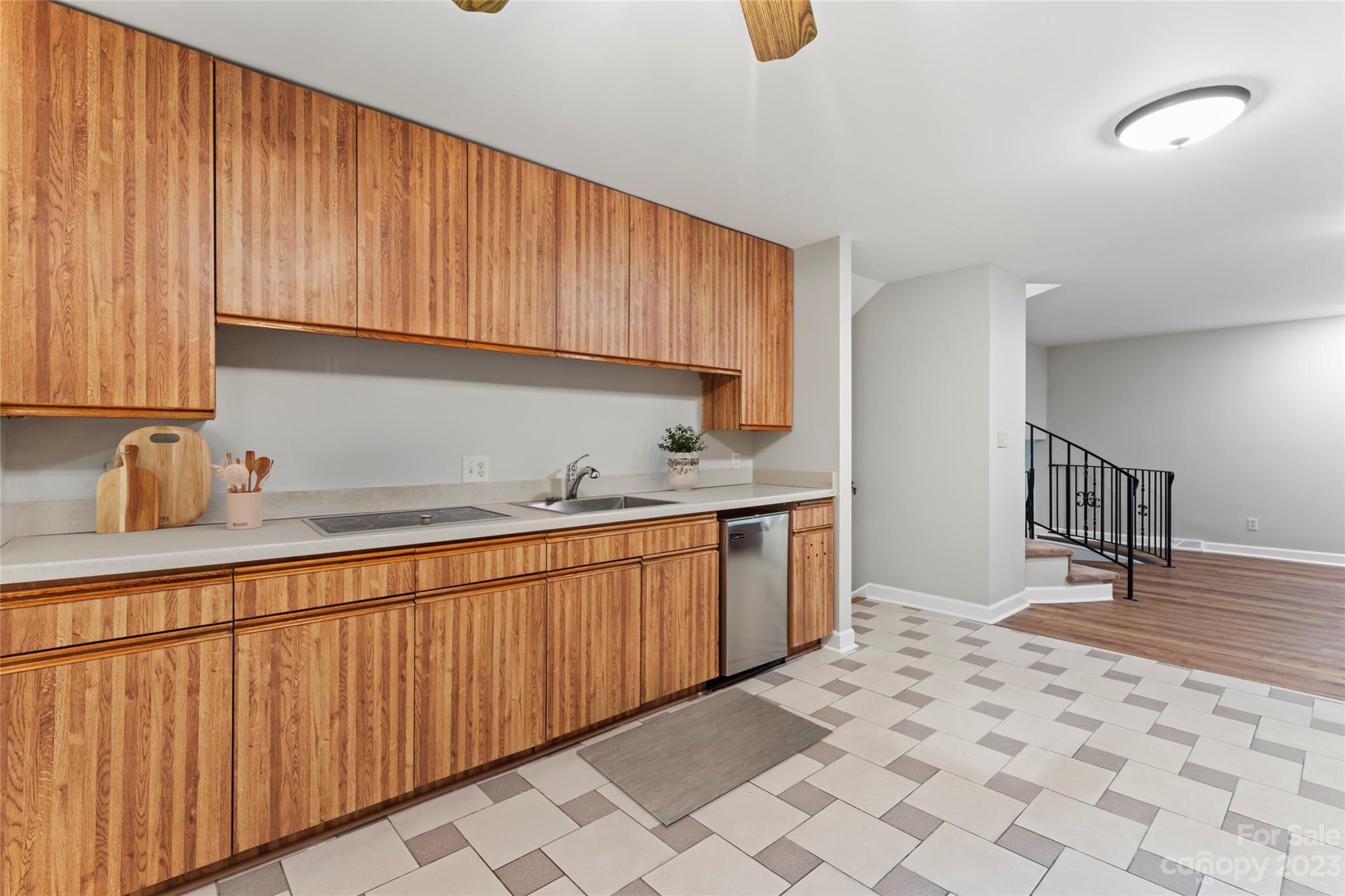 Geneva Estates - Residential