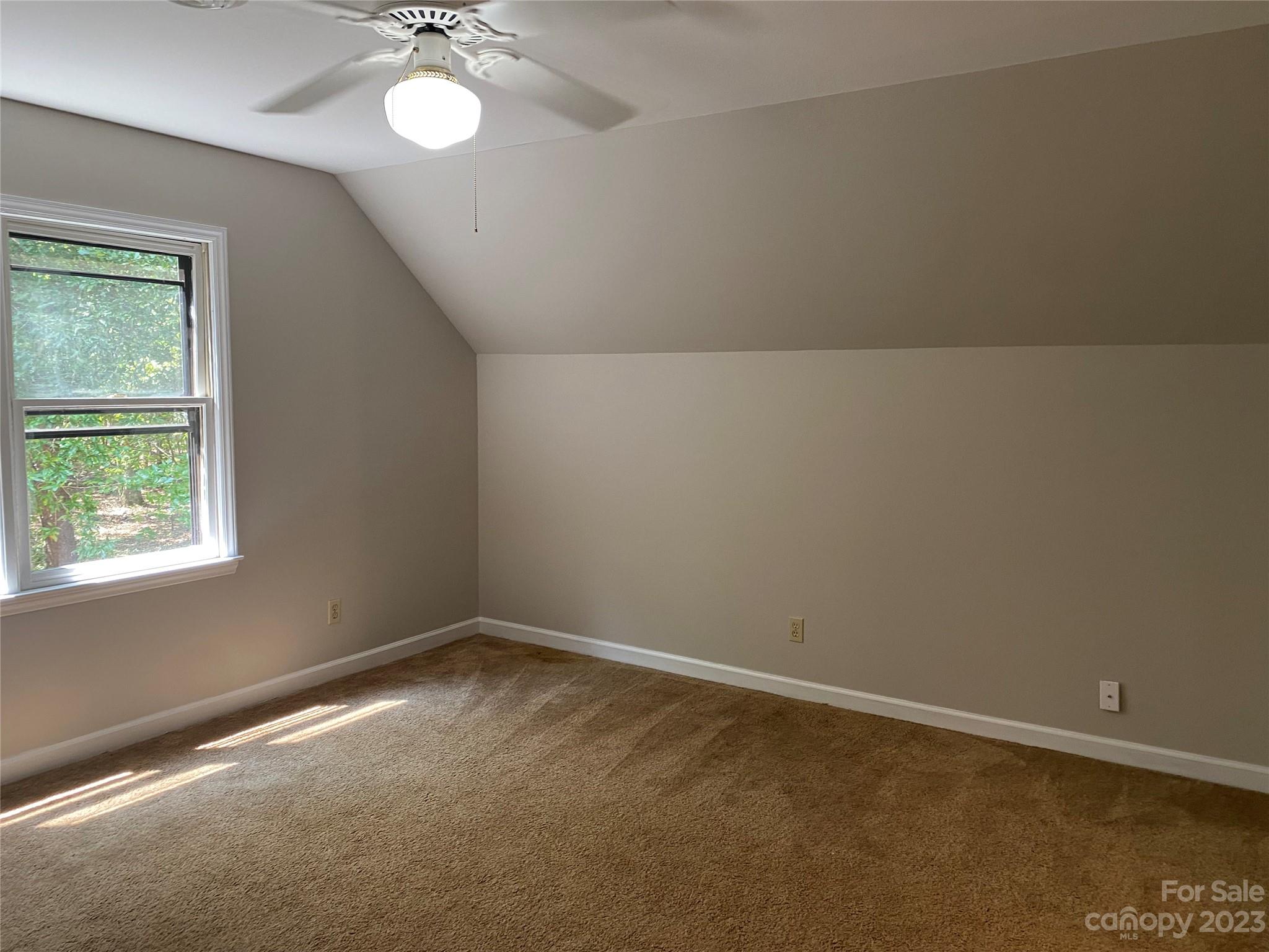 Geneva Estates - Residential