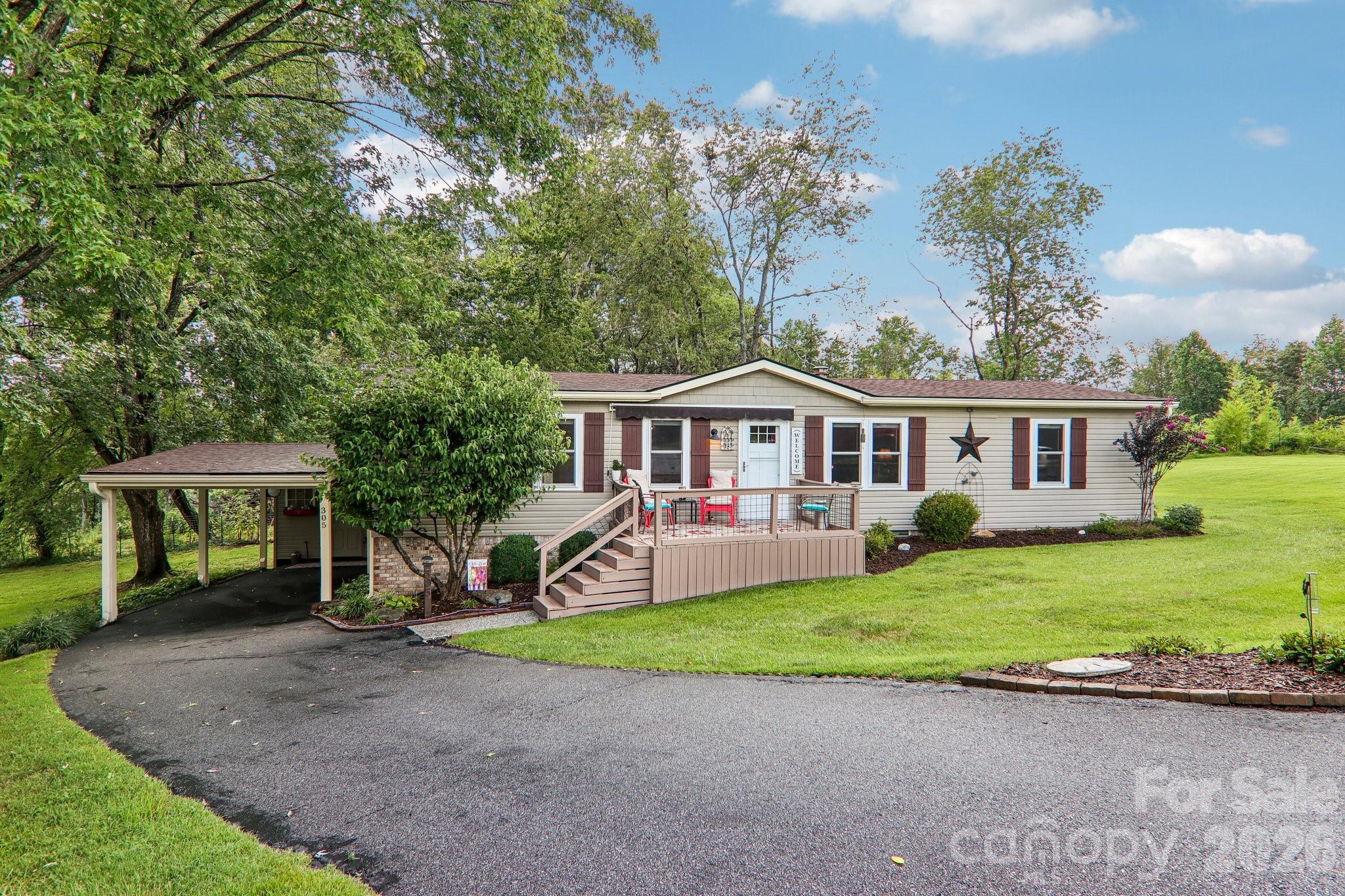 305 Meadowbrook Court