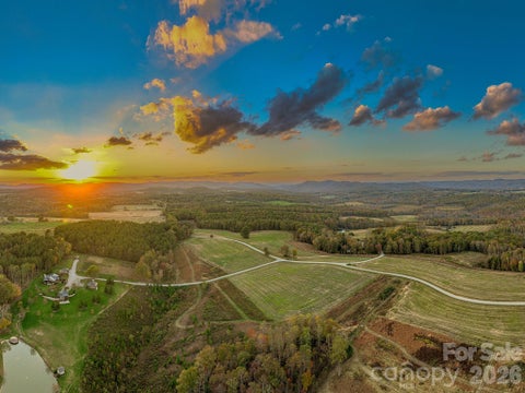 Photo of 153 Badenyon Place, Union Grove, NC 28689 (MLS # 4229151)
