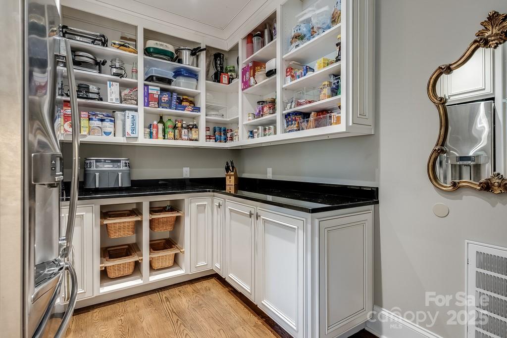 Oak Forest - Residential