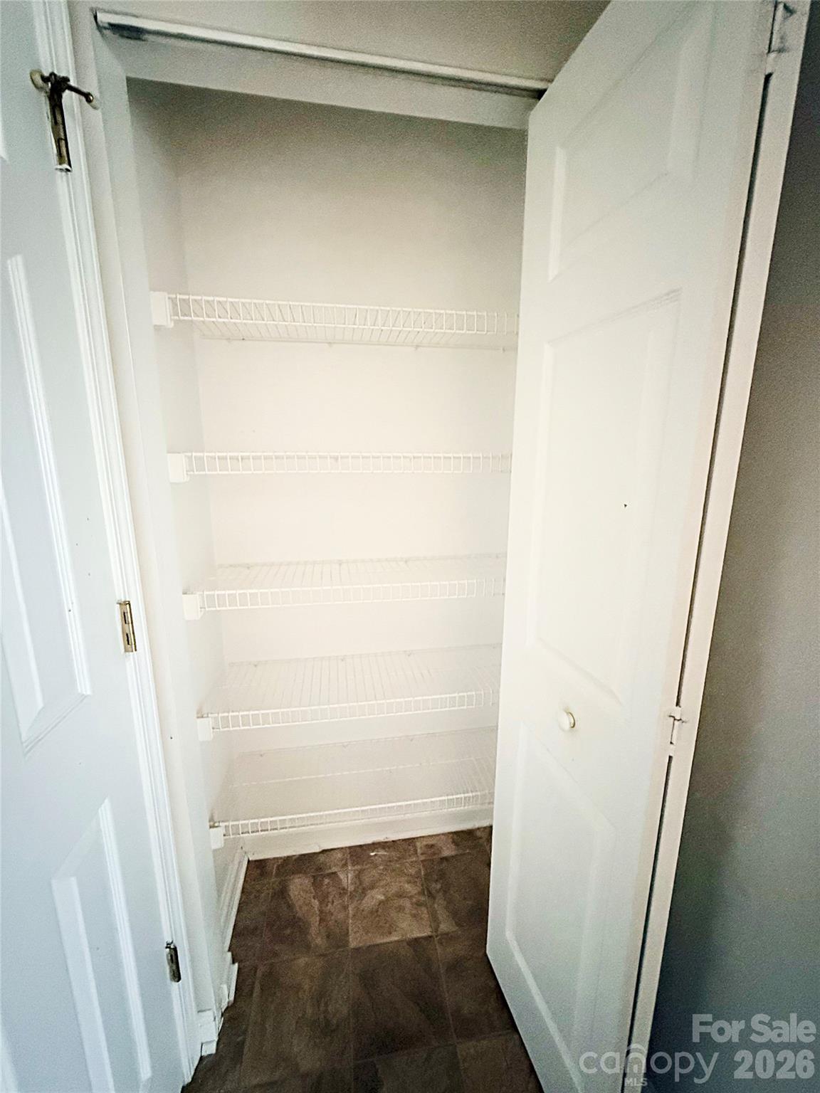 ROSSMORE - Residential