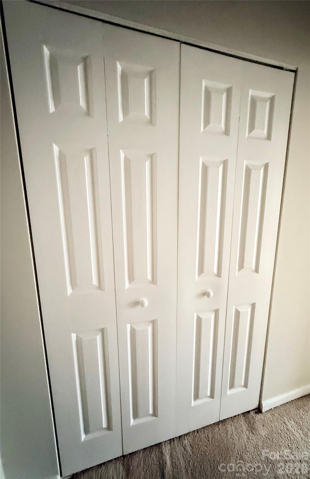 ROSSMORE - Residential