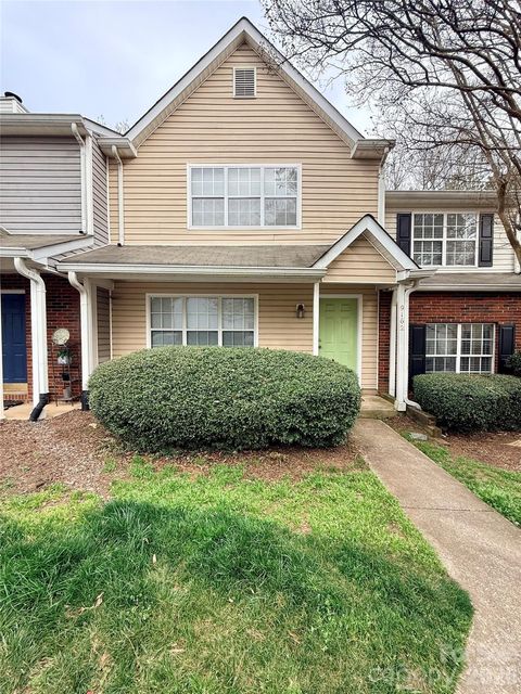Photo of 9162 Exbury Court, Charlotte, NC 28269 (MLS # 4356628)