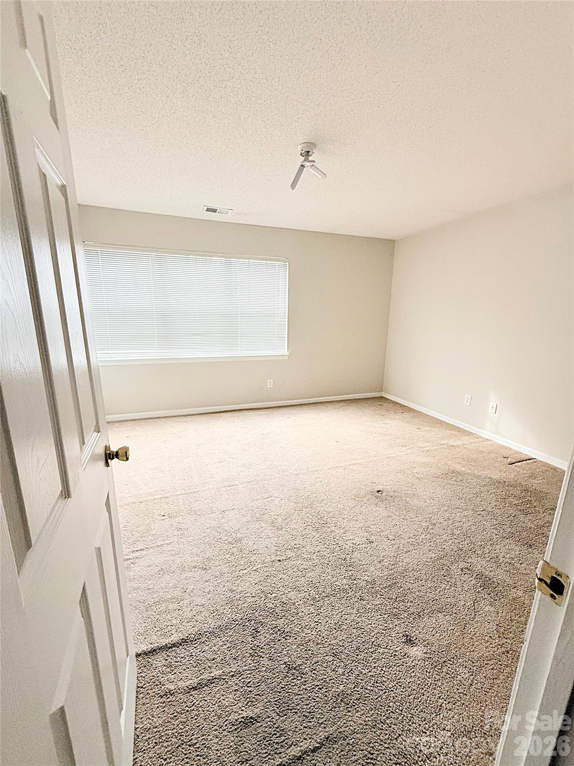 ROSSMORE - Residential