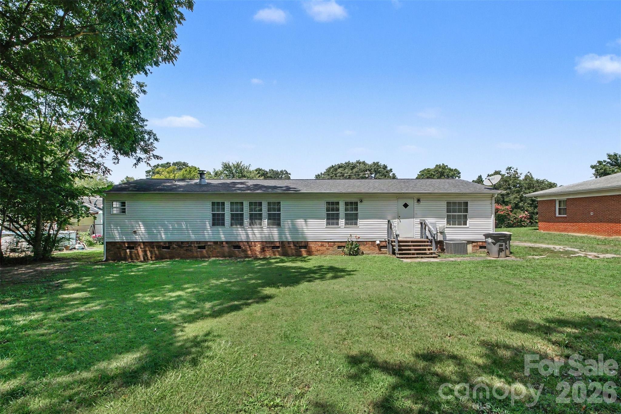 373 Laney Street