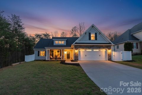 Photo of 15 Emerson Court, Taylorsville, NC 28681 (MLS # 4365060)