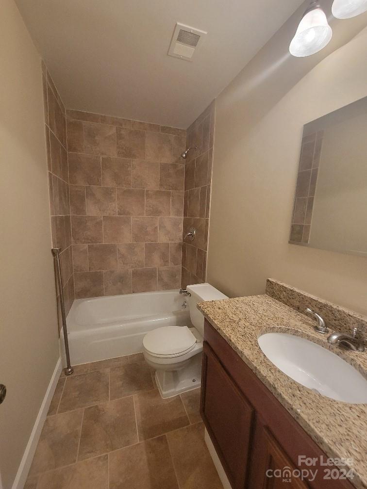 Carriage House - Residential Lease