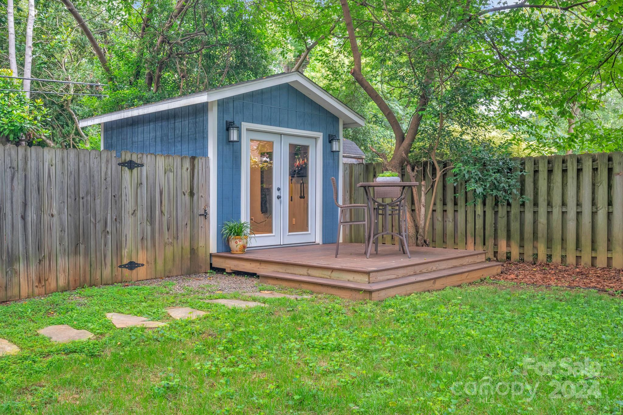 The Arts District - Residential