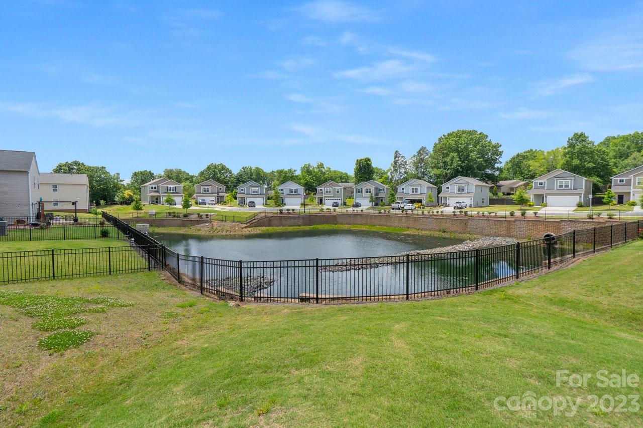 Starmount Cove - Residential