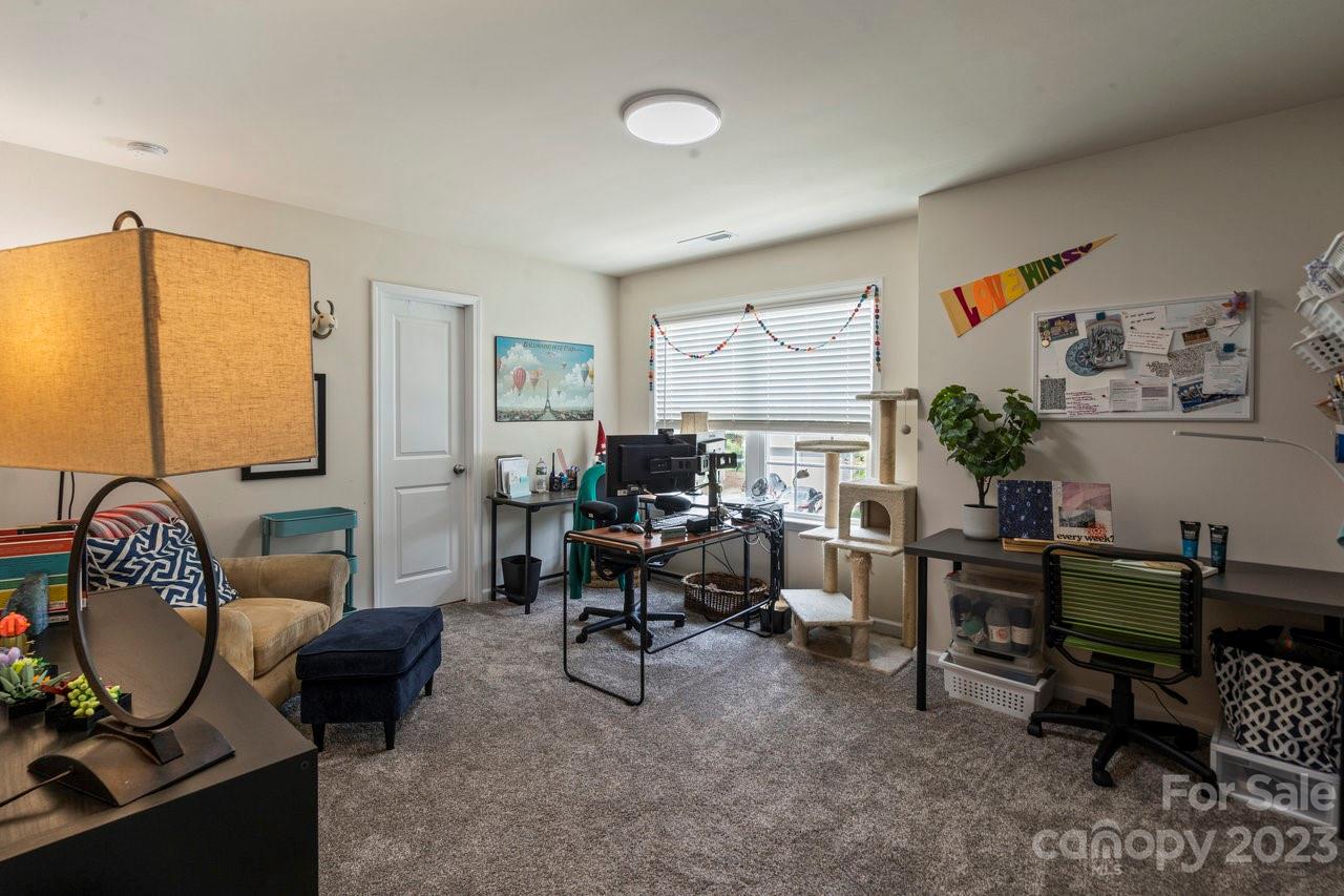 Starmount Cove - Residential