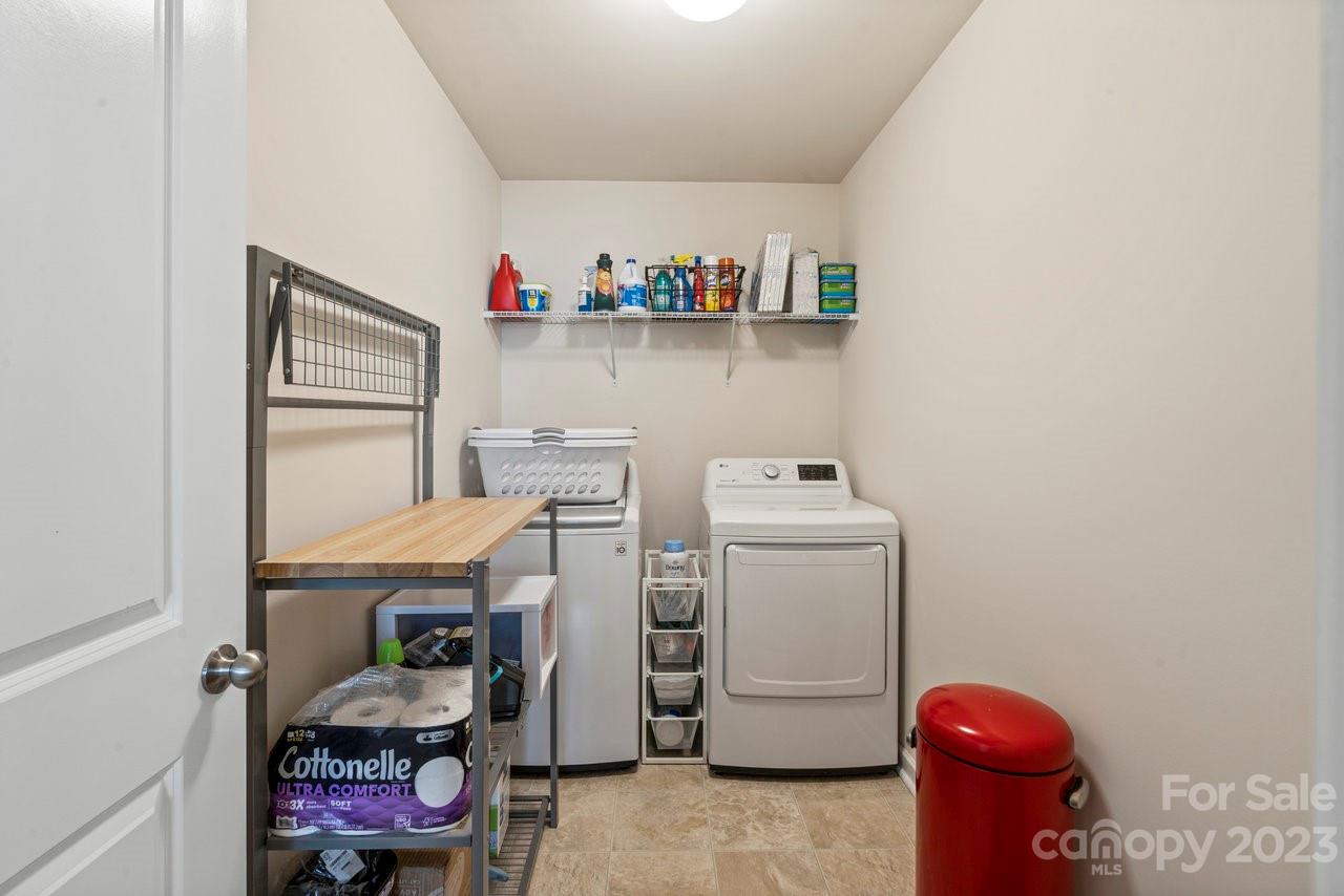 Starmount Cove - Residential