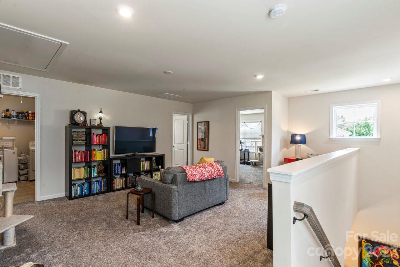 Starmount Cove - Residential