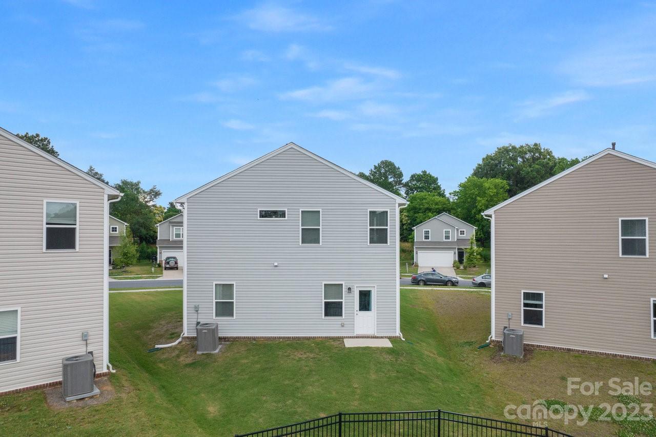 Starmount Cove - Residential