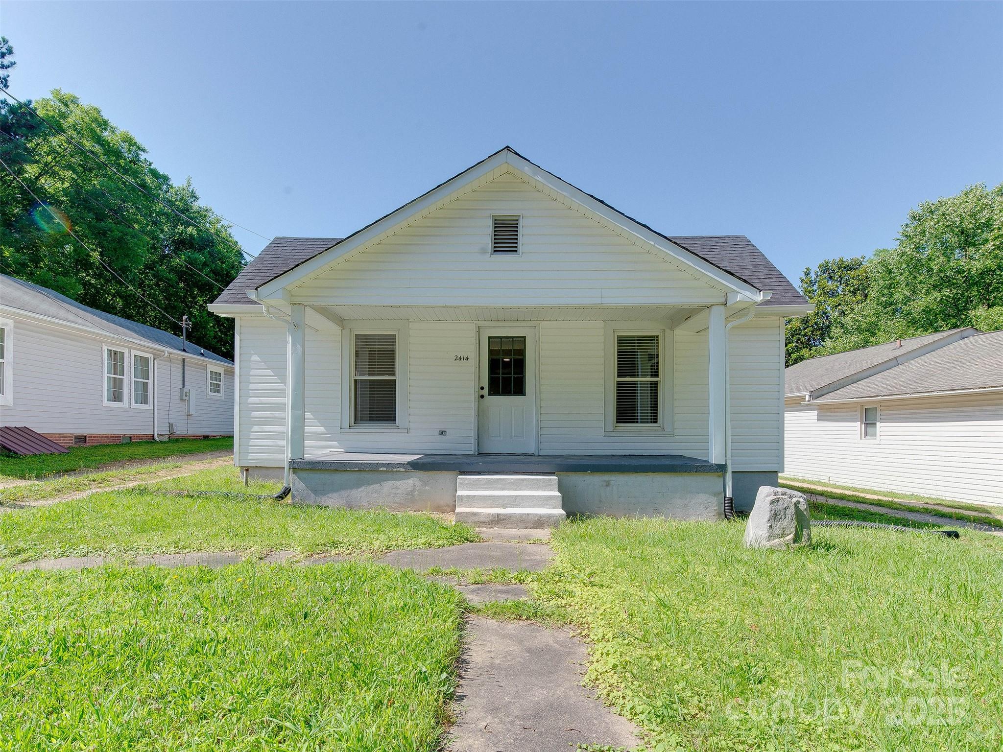 2414 Lane Street