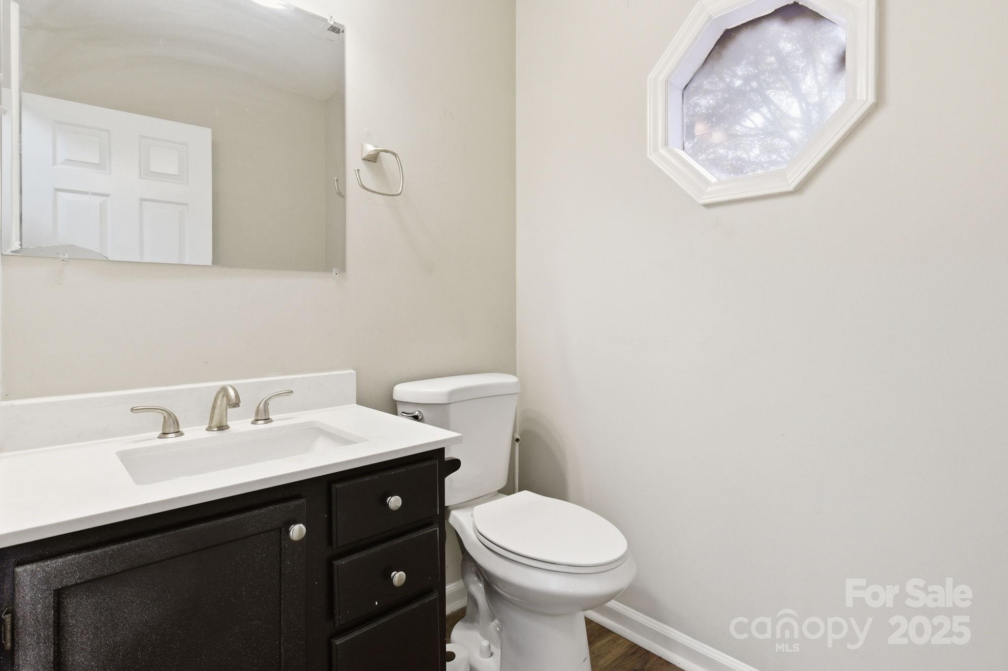 1635 Bear Mountain Road