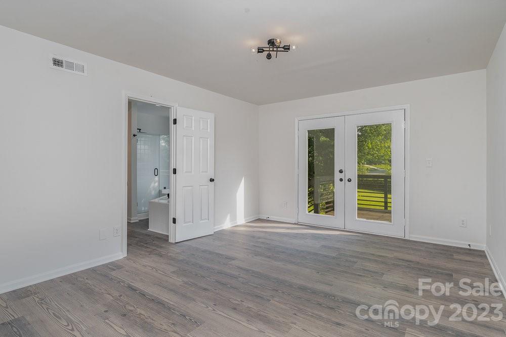 Shelton - Residential