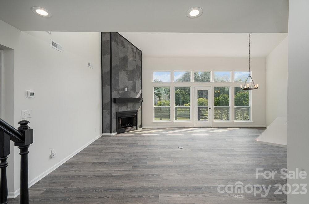 Shelton - Residential