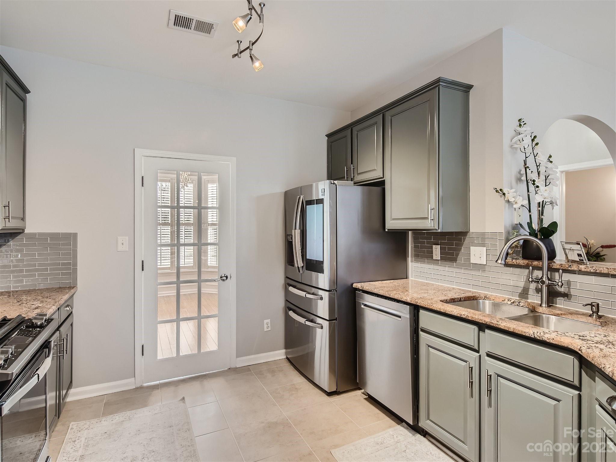 Chastain Parc - Residential