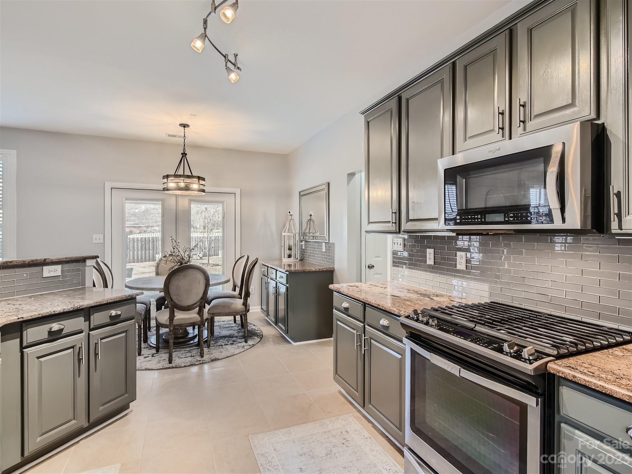 Chastain Parc - Residential