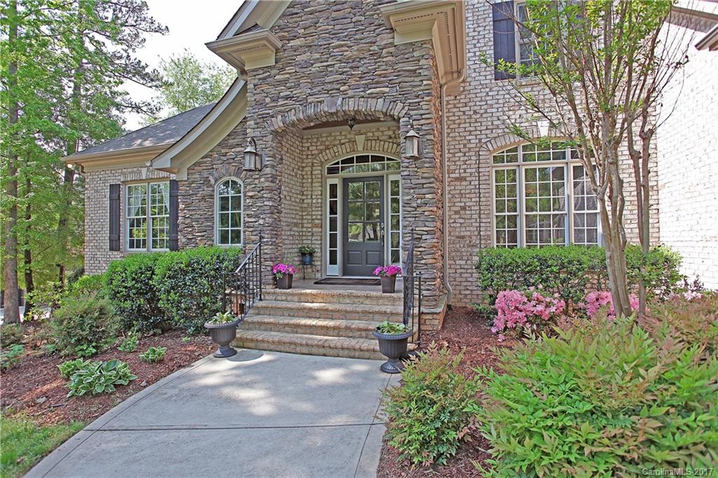 Victoria Lake - Residential