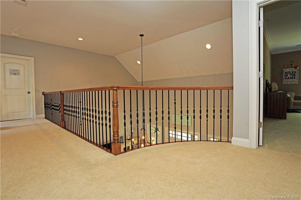 Victoria Lake - Residential