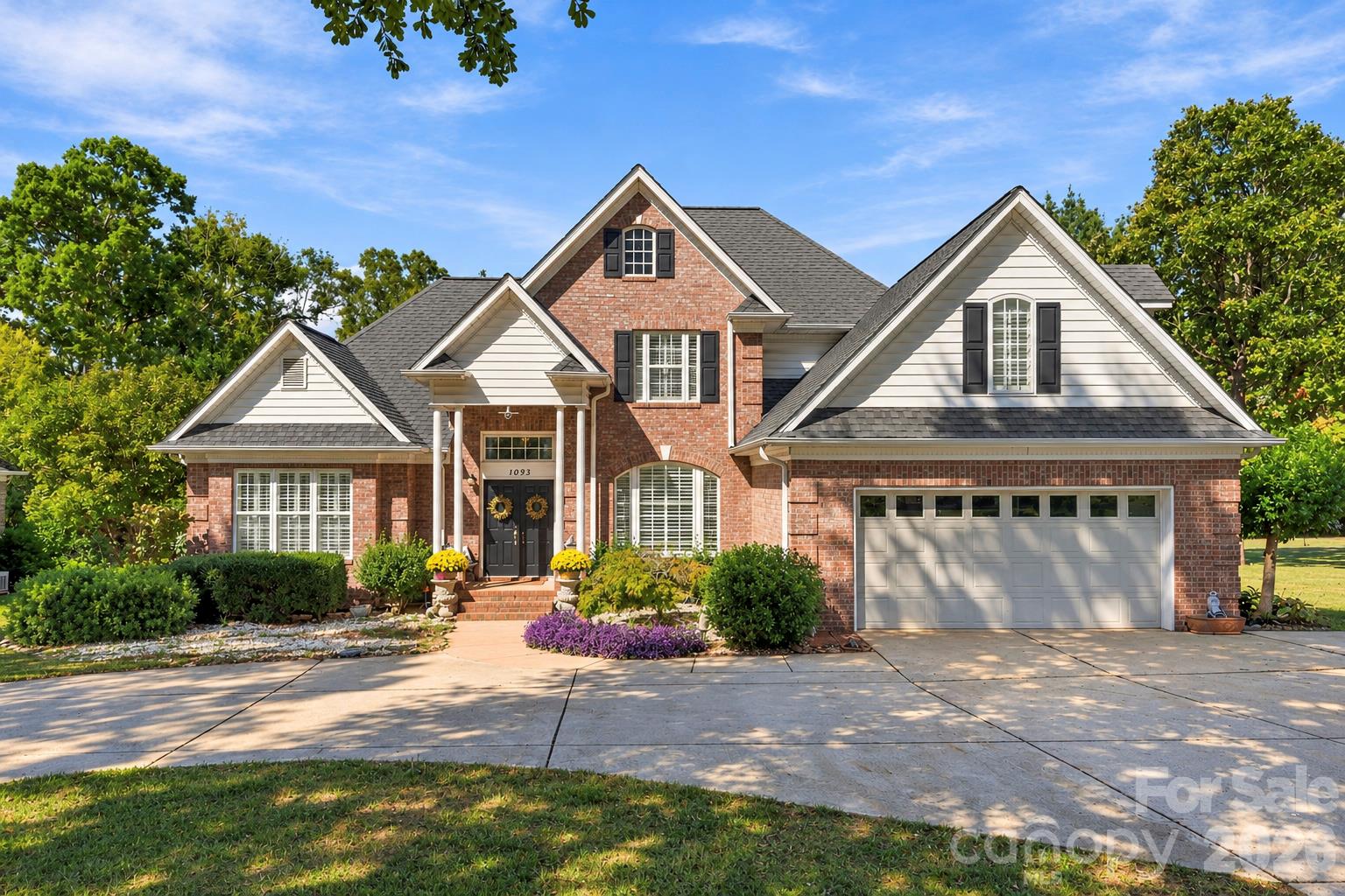 1093 Fairfield Drive