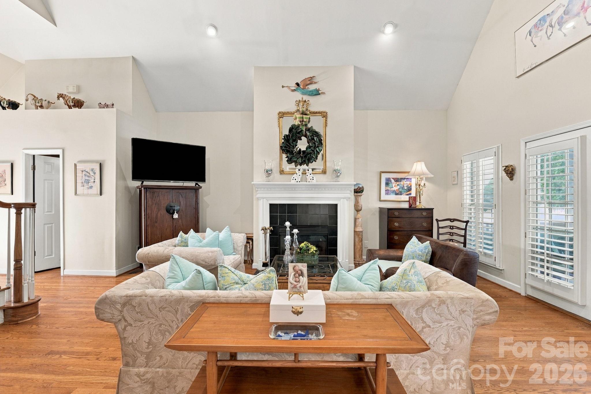 1093 Fairfield Drive