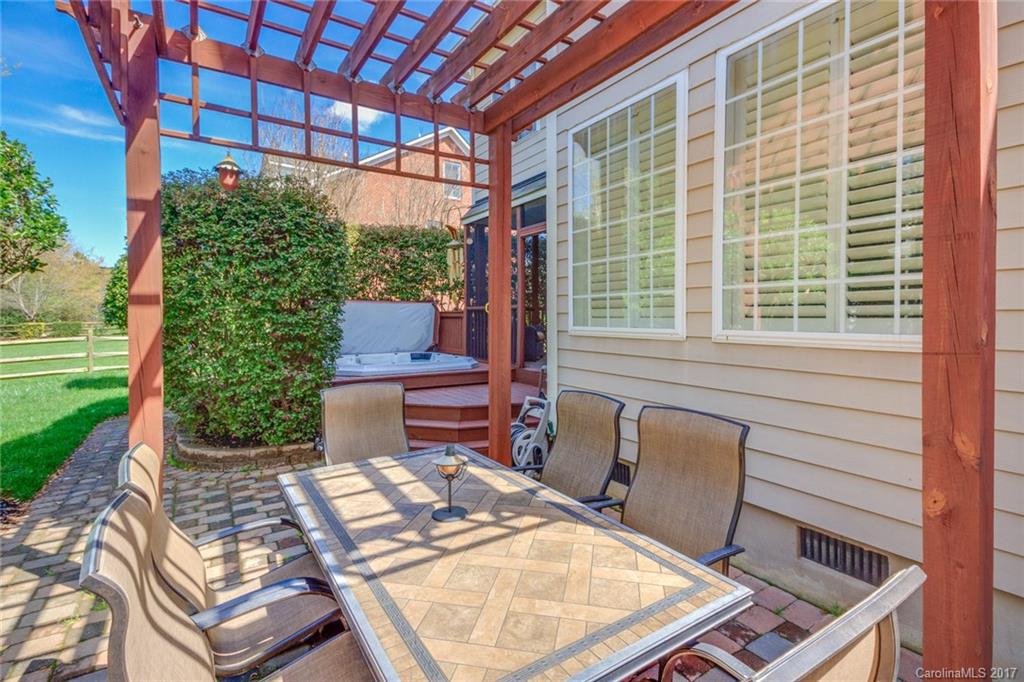 The Hamptons - Residential