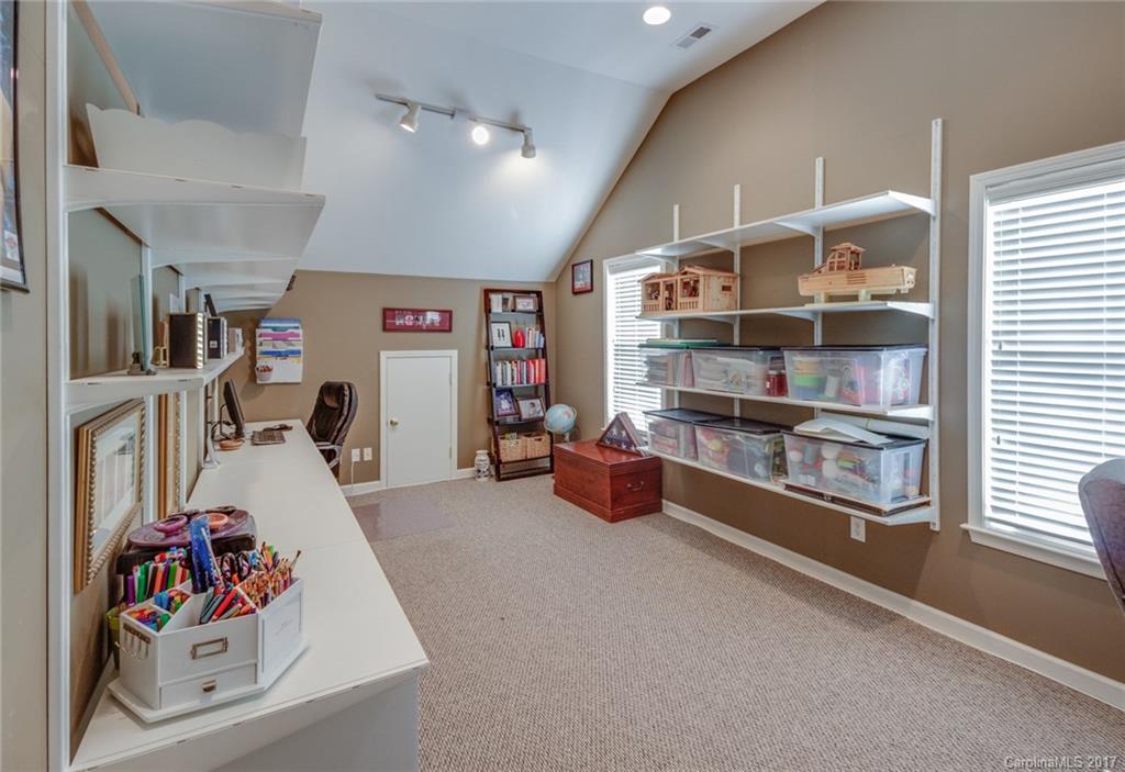 The Hamptons - Residential