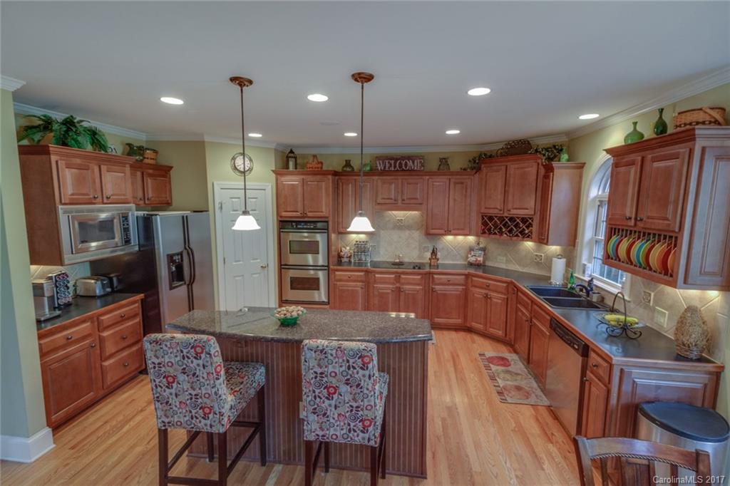 The Hamptons - Residential