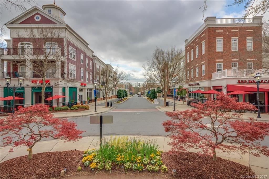 The Hamptons - Residential