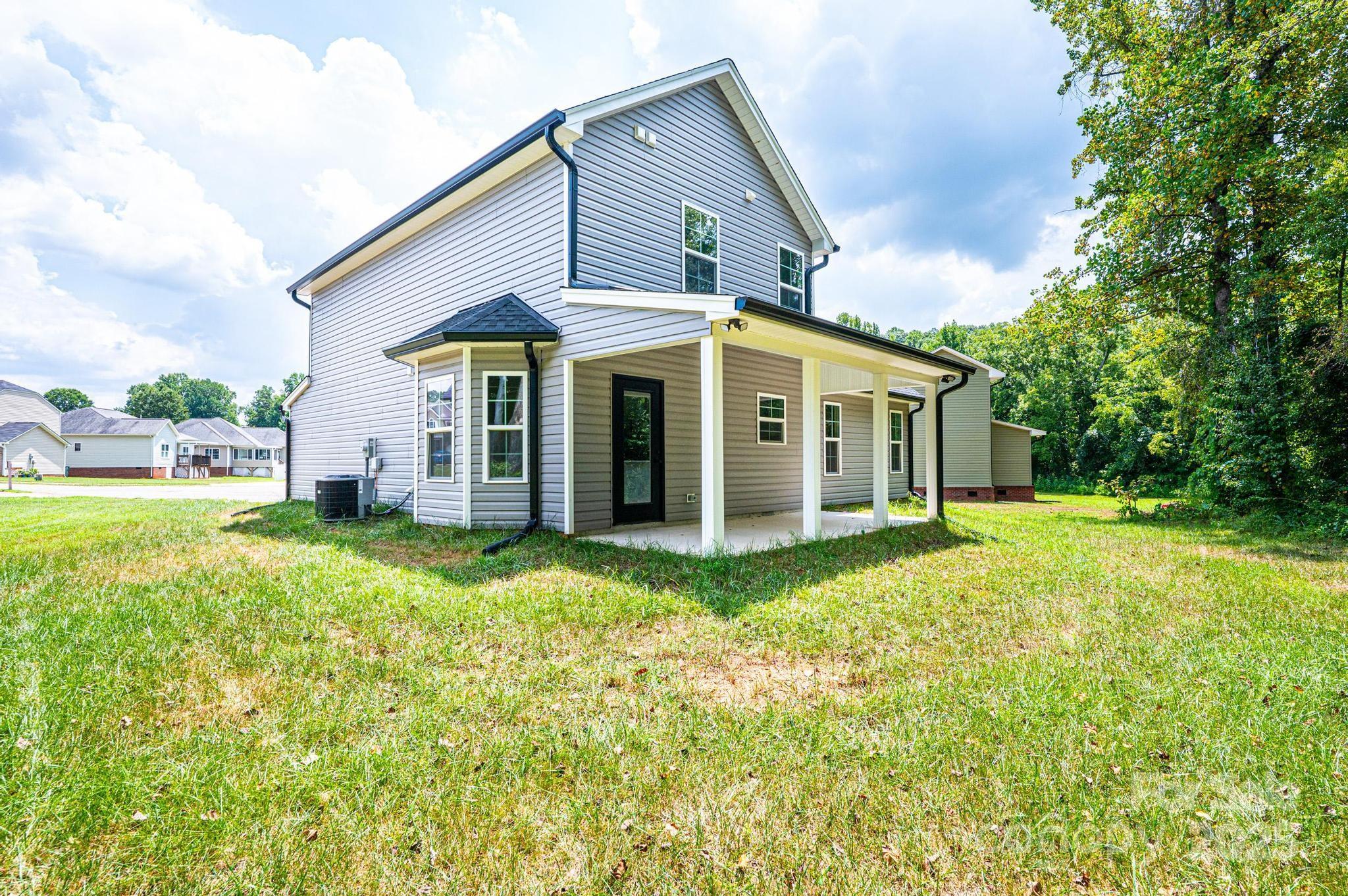 1912 Maius Drive