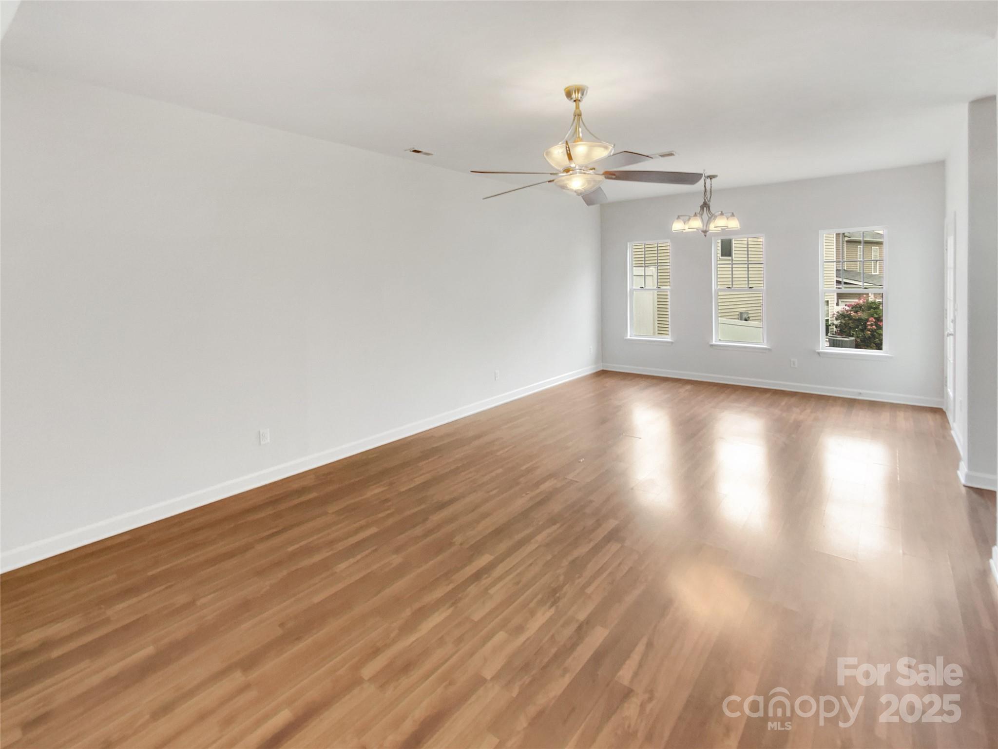 5542 Santeelah Court