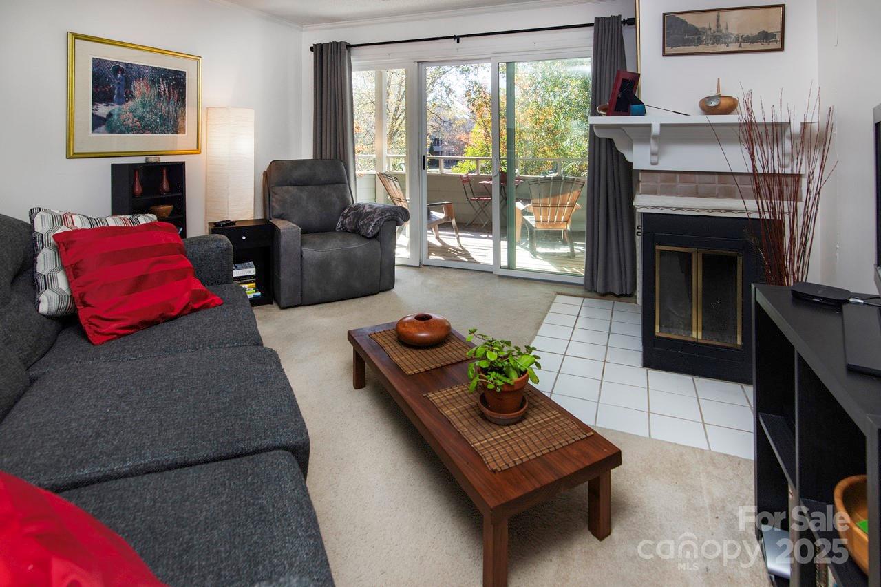 2536 Stradbrook Drive B