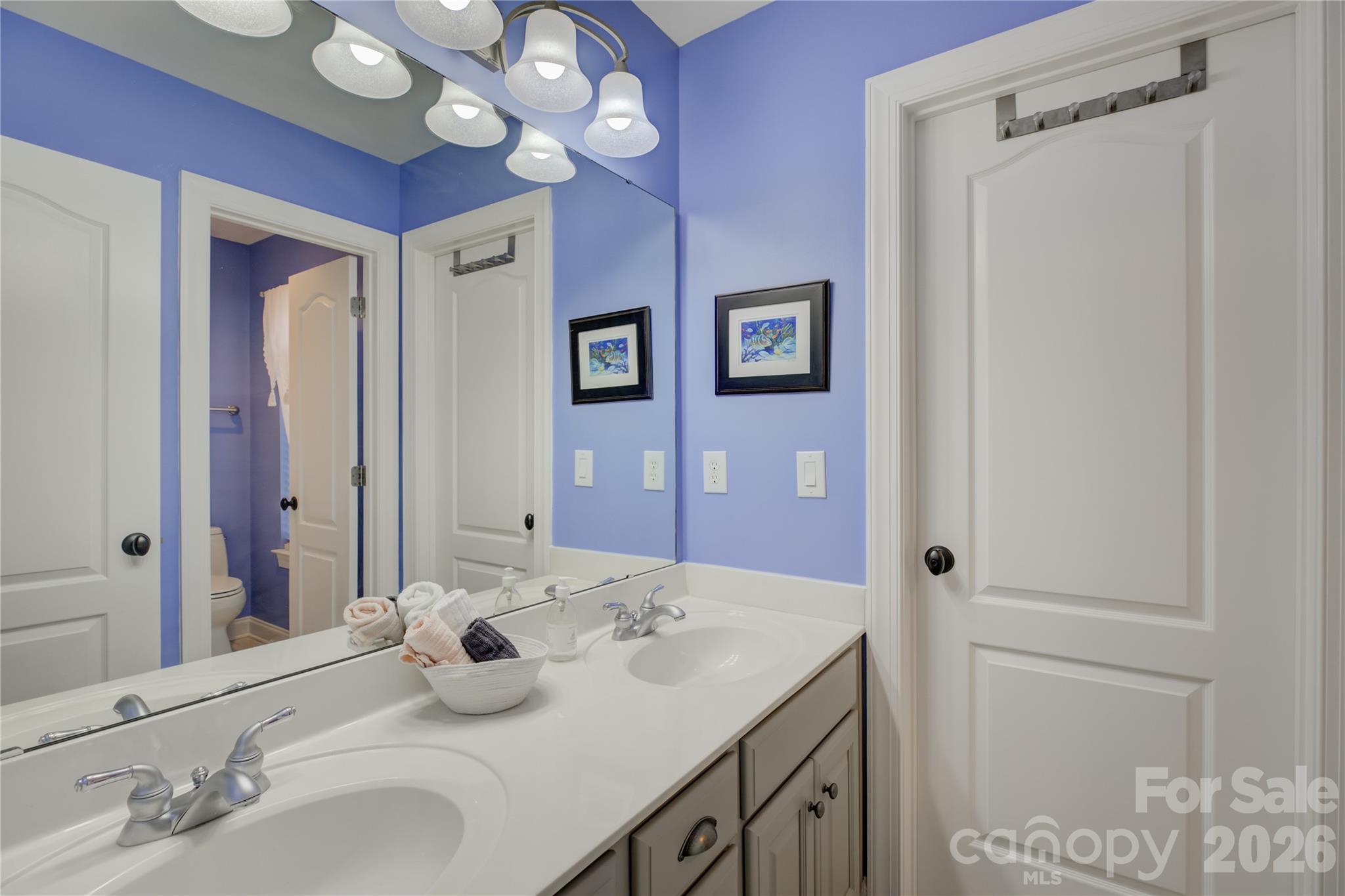 The Palisades - Residential